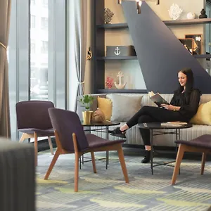 - The Niu, Yen By Ihg Hambourg
